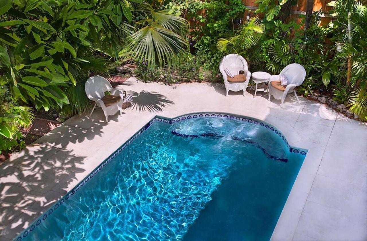 Coco Plum Inn Key West Exterior photo