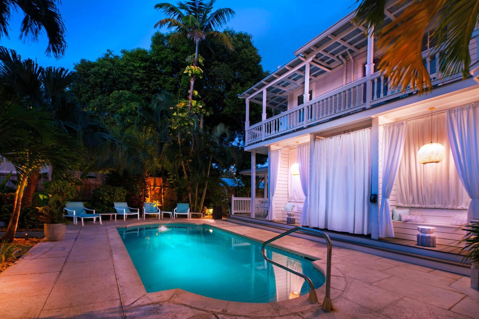 Coco Plum Inn Key West Exterior photo