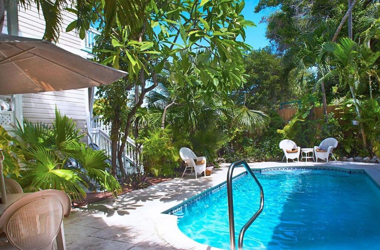 Coco Plum Inn Key West Exterior photo